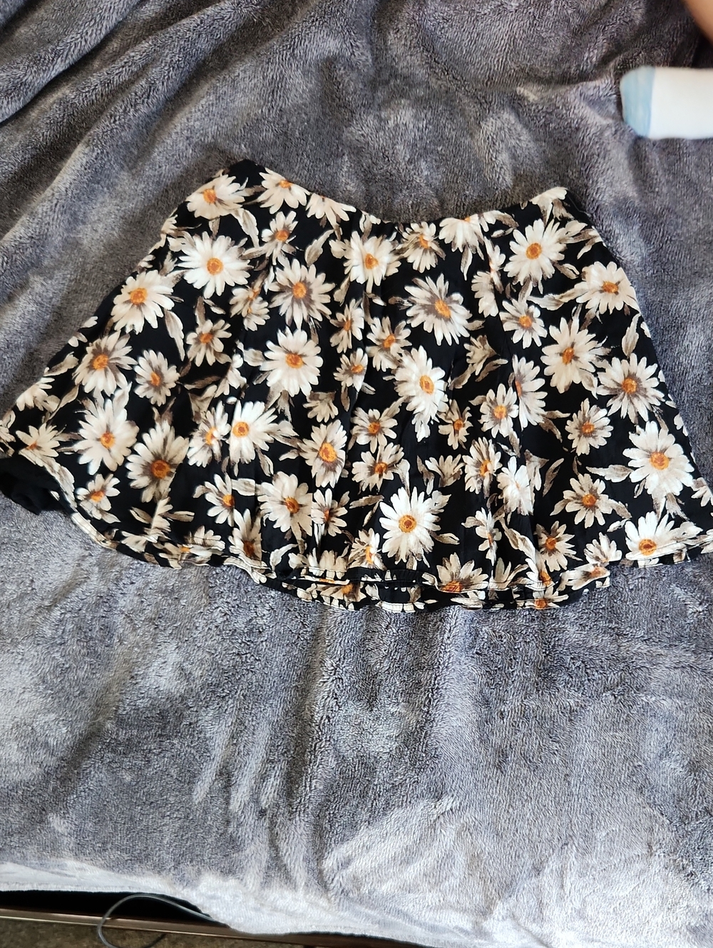 Urban Outfitters Black Daisy-Print Circle Skirt